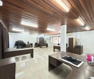 Depósito com 430m², 1 vaga no bairro Rubem Berta em Porto Alegre