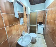 Depósito com 430m², 1 vaga no bairro Rubem Berta em Porto Alegre