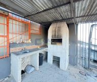 Depósito com 430m², 1 vaga no bairro Rubem Berta em Porto Alegre