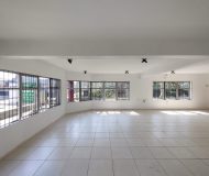 Loja com 179m² no bairro Navegantes em Porto Alegre