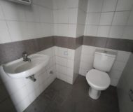 Loja com 179m² no bairro Navegantes em Porto Alegre