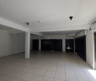 Loja com 179m² no bairro Navegantes em Porto Alegre