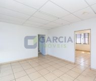 Prédio com 2.042m² no bairro Navegantes em Porto Alegre