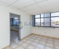 Prédio com 2.042m² no bairro Navegantes em Porto Alegre