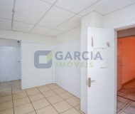 Prédio com 2.042m² no bairro Navegantes em Porto Alegre