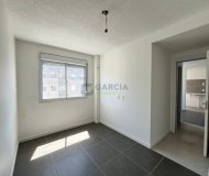 Apartamento com 41m², 2 dormitórios, 1 vaga no bairro Sarandi em Porto Alegre