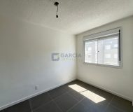 Apartamento com 41m², 2 dormitórios, 1 vaga no bairro Sarandi em Porto Alegre