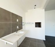 Apartamento com 41m², 2 dormitórios, 1 vaga no bairro Sarandi em Porto Alegre