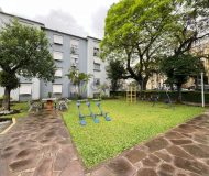 Apartamento com 51m², 2 dormitórios no bairro São Sebastião em Porto Alegre