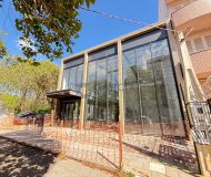 Loja com 130m² no bairro São João em Porto Alegre