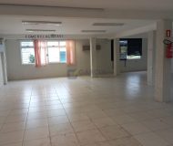 Depósito com 457m², 3 vagas no bairro Humaitá em Porto Alegre