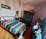 Casa com 200m², 4 dormitórios, 2 vagas no bairro Partenon em Porto Alegre