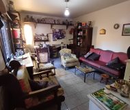 Casa com 200m², 4 dormitórios, 2 vagas no bairro Partenon em Porto Alegre