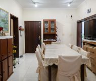 Casa com 460m², 5 dormitórios, 5 suítes, 2 vagas no bairro Sarandi em Porto Alegre