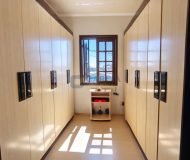 Casa com 460m², 5 dormitórios, 5 suítes, 2 vagas no bairro Sarandi em Porto Alegre