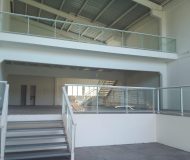 Prédio com 700m² no bairro Navegantes em Porto Alegre