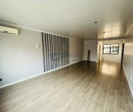 Sala Comercial com 51m², 1 vaga no bairro Floresta em Porto Alegre