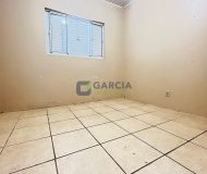 Casa com 83m², 2 dormitórios, 3 vagas no bairro Sarandi em Porto Alegre