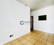 Casa com 83m², 2 dormitórios, 3 vagas no bairro Sarandi em Porto Alegre