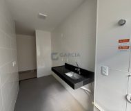 Apartamento com 60m², 2 dormitórios, 1 vaga no bairro Costa e Silva em Porto Alegre