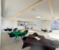 Apartamento com 60m², 2 dormitórios, 1 vaga no bairro Costa e Silva em Porto Alegre