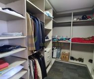 Casa em Condomínio com 307m², 3 dormitórios, 2 suítes, 2 vagas no bairro Condomínio Buena Vista em Viamão