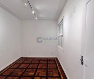 Apartamento com 81m², 2 dormitórios no bairro Centro em Porto Alegre