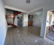 Casa em Condomínio com 115m², 3 dormitórios, 1 suíte, 1 vaga no bairro Parque Santa Fé em Porto Alegre