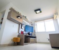 Apartamento com 52m², 2 dormitórios, 1 vaga no bairro Jardim Carvalho em Porto Alegre
