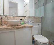Apartamento com 52m², 2 dormitórios, 1 vaga no bairro Jardim Carvalho em Porto Alegre