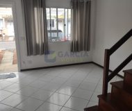 Casa em Condomínio com 72m², 2 dormitórios, 1 suíte, 2 vagas no bairro Sarandi em Porto Alegre