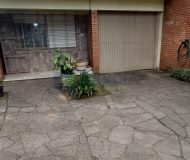 Terreno com 2.145m², 9 vagas no bairro Mário Quintana em Porto Alegre