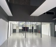Loja com 388m² no bairro Jardim do Salso em Porto Alegre