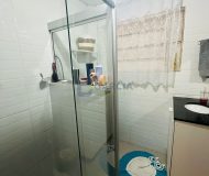 Casa com 80m², 2 dormitórios, 1 suíte, 2 vagas no bairro Santa Rosa de Lima em Porto Alegre