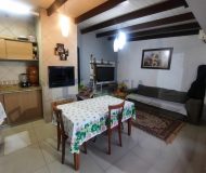 Casa com 108m², 3 dormitórios, 1 suíte, 3 vagas no bairro Parque Minuano em Porto Alegre