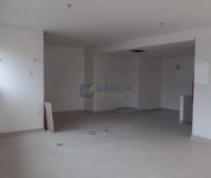 Prédio com 3.080m², 80 vagas no bairro São João em Porto Alegre