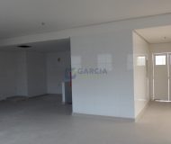 Prédio com 3.080m², 80 vagas no bairro São João em Porto Alegre