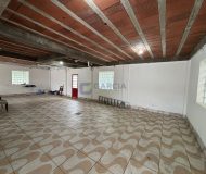Depósito com 175m² no bairro Sarandi em Porto Alegre