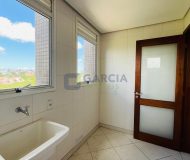 Apartamento com 121m², 3 dormitórios, 1 suíte, 2 vagas no bairro Jardim Itu em Porto Alegre