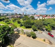 Apartamento com 121m², 3 dormitórios, 1 suíte, 2 vagas no bairro Jardim Itu em Porto Alegre