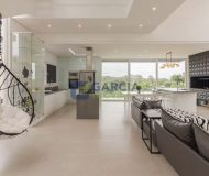 Casa em Condomínio com 309m², 3 dormitórios, 2 suítes, 4 vagas no bairro Alphaville em Porto Alegre