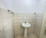 Depósito com 210m² no bairro Sarandi em Porto Alegre