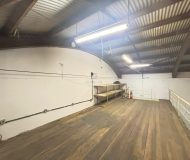Depósito com 210m² no bairro Sarandi em Porto Alegre