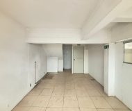 Depósito com 210m² no bairro Sarandi em Porto Alegre