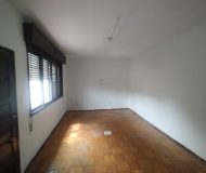 Casa com 300m², 5 dormitórios no bairro Sarandi em Porto Alegre
