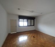Casa com 300m², 5 dormitórios no bairro Sarandi em Porto Alegre