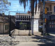 Loja com 153m², 2 vagas no bairro Partenon em Porto Alegre