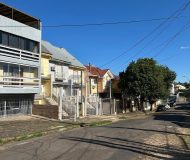 Apartamento com 81m², 2 dormitórios, 1 suíte, 2 vagas no bairro Jardim Itu em Porto Alegre