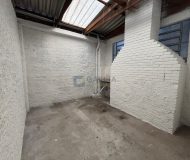 Depósito com 236m² no bairro Navegantes em Porto Alegre