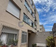 Apartamento com 61m², 2 dormitórios no bairro São Sebastião em Porto Alegre